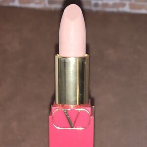 NIB $33 #114R Valentino Rosso Valentine Matte Lipstick Love Getaway